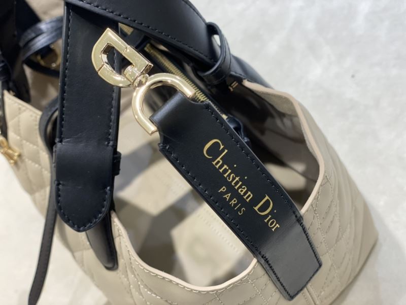 chr1st1an D10r shopping bags
